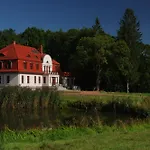 Resort Dwor Uradz