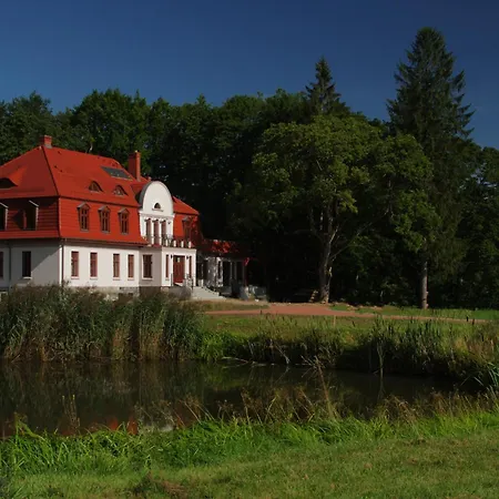 Resort Dwor Uradz